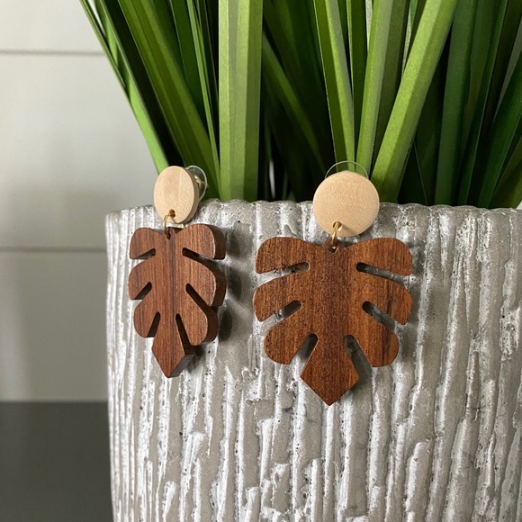 Jewelry - Wooden Palm Leaf Earrings
